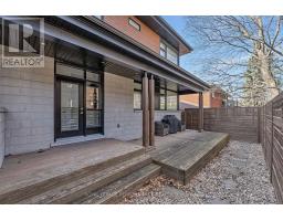 383 Princeton Avenue, Ottawa, ON K2A4E1 Photo 22
