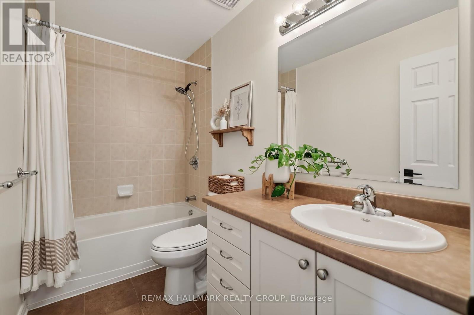 144 MARRISSA AVENUE, Ottawa. Luxury613. By Peter Sagos - Image 27