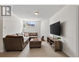 144 Marrissa Avenue, Ottawa, ON K1J0A6 Photo 33