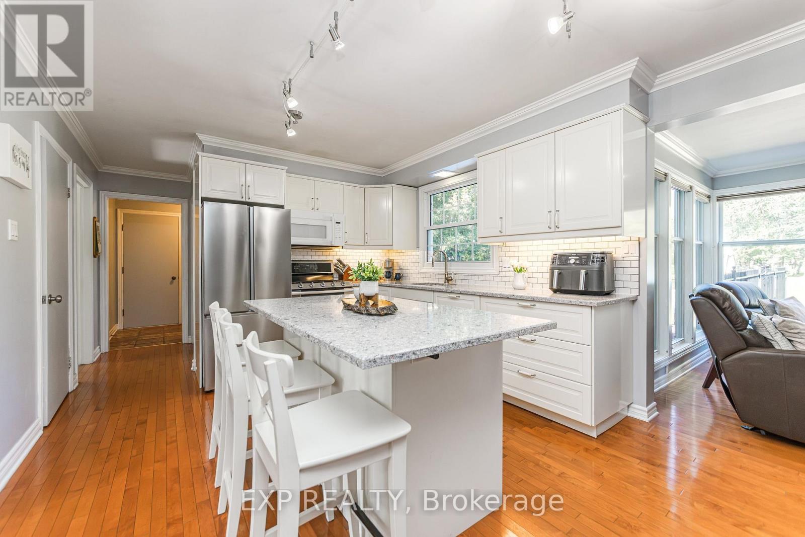 1221 FAIRWAY DRIVE - 14