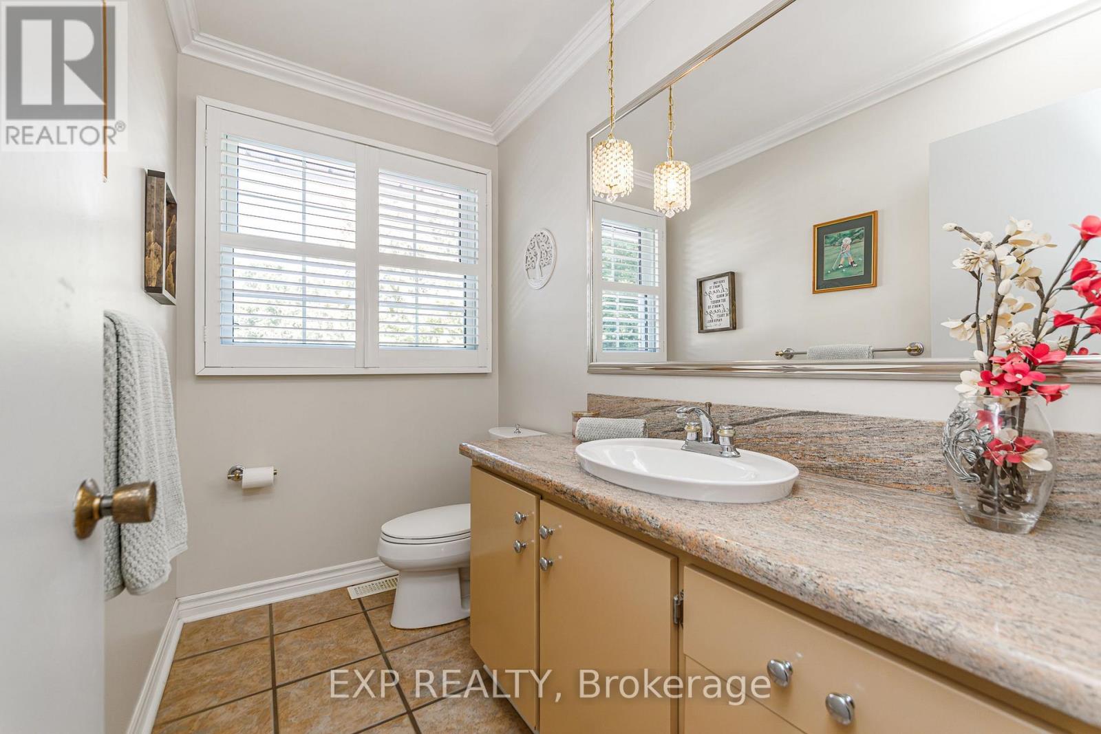 1221 FAIRWAY DRIVE photo 16
