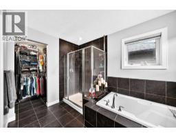 144 Pantego Close NW - photo 35