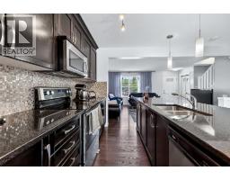 58 Auburn Crest Green SE - photo 18