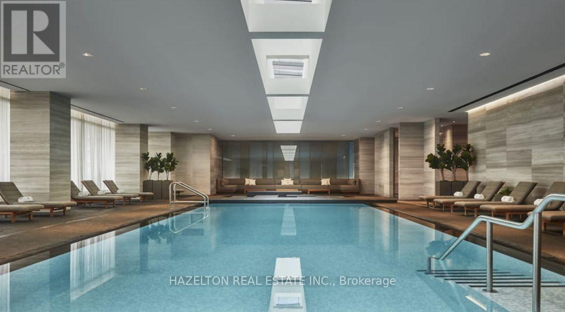 #3203 50 YORKVILLE AVENUE - 32