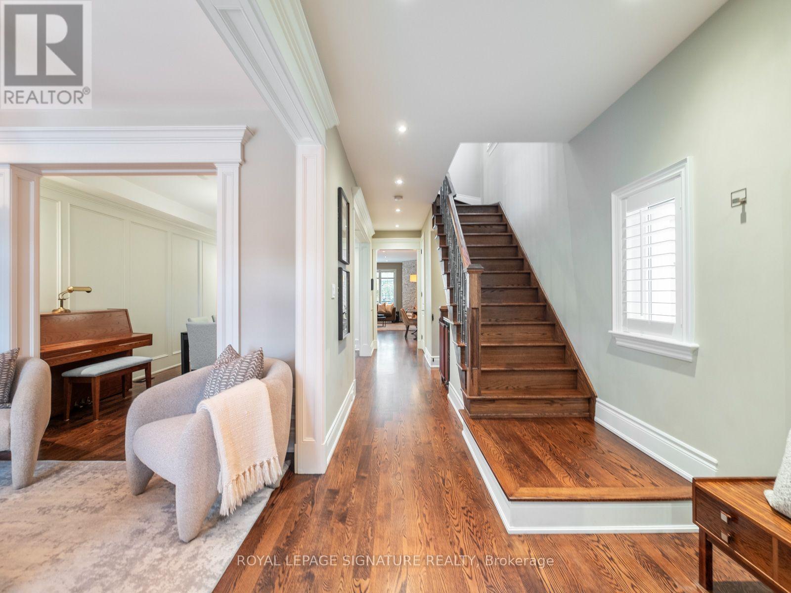 Photo of 351 CRANBROOKE AVENUE