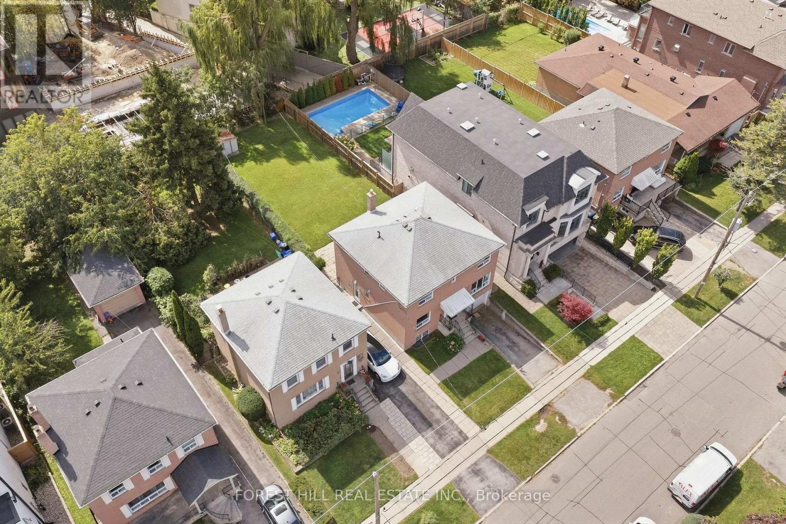 147 VIEWMOUNT AVENUE - 1