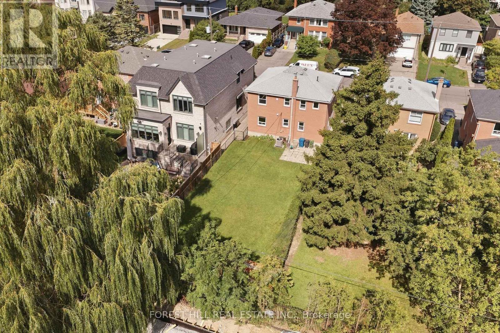 147 VIEWMOUNT AVENUE - 22