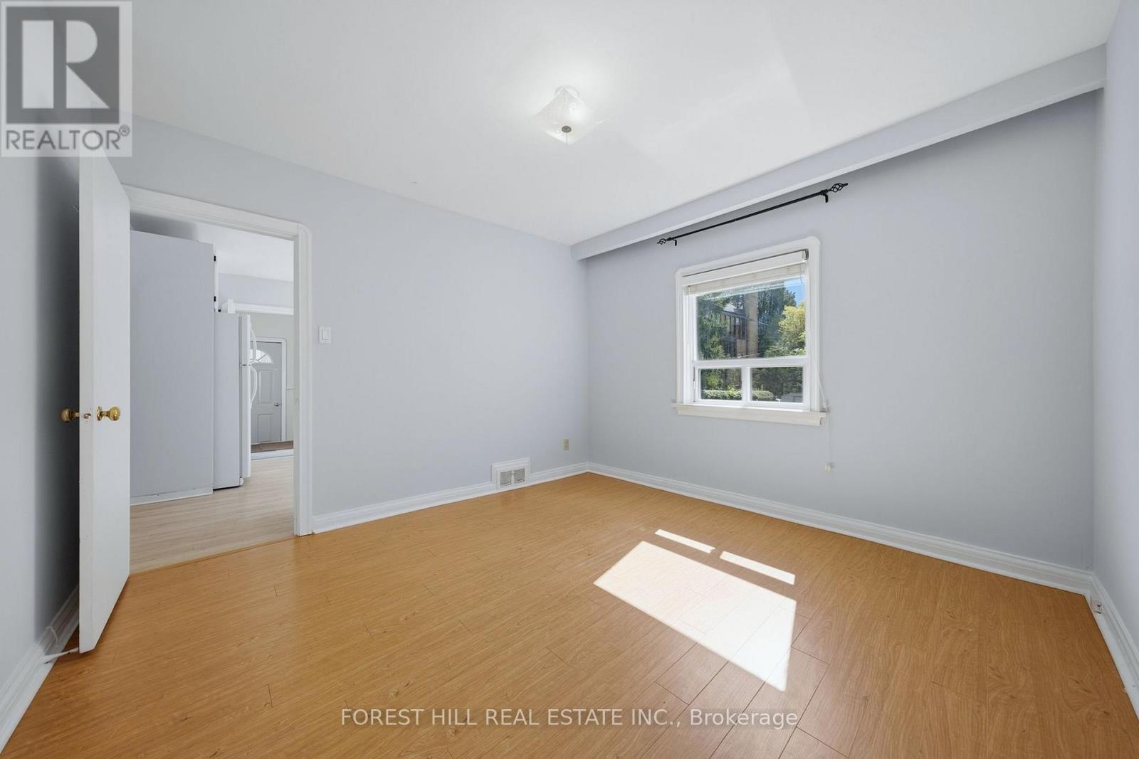 147 VIEWMOUNT AVENUE - 9