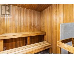 1108 - 750 Bay Street, Toronto, ON M5G1N6 Photo 13