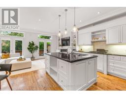 1 Caldow Road, Toronto, ON M5N2P4 Photo 12