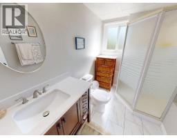 7251 Hazelton Street, Powell River, BC  Photo 25