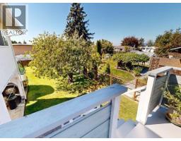 7251 Hazelton Street, Powell River, BC  Photo 31