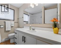 936 Arbutus Ave, Duncan, BC V9L5X4 Photo 37
