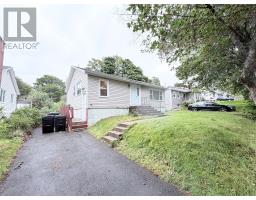16 Burke Place thumbnail 21