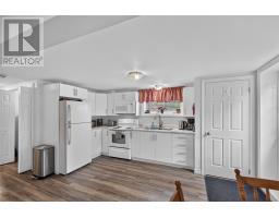 3 Glendale Avenue thumbnail 22