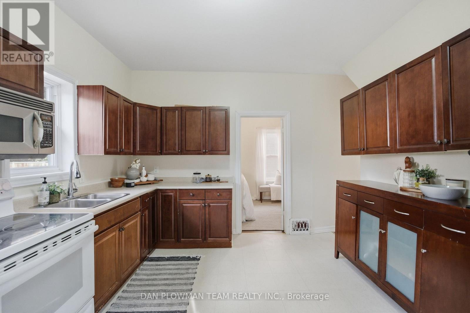 224 Arthur Street, Oshawa, ON photo 13