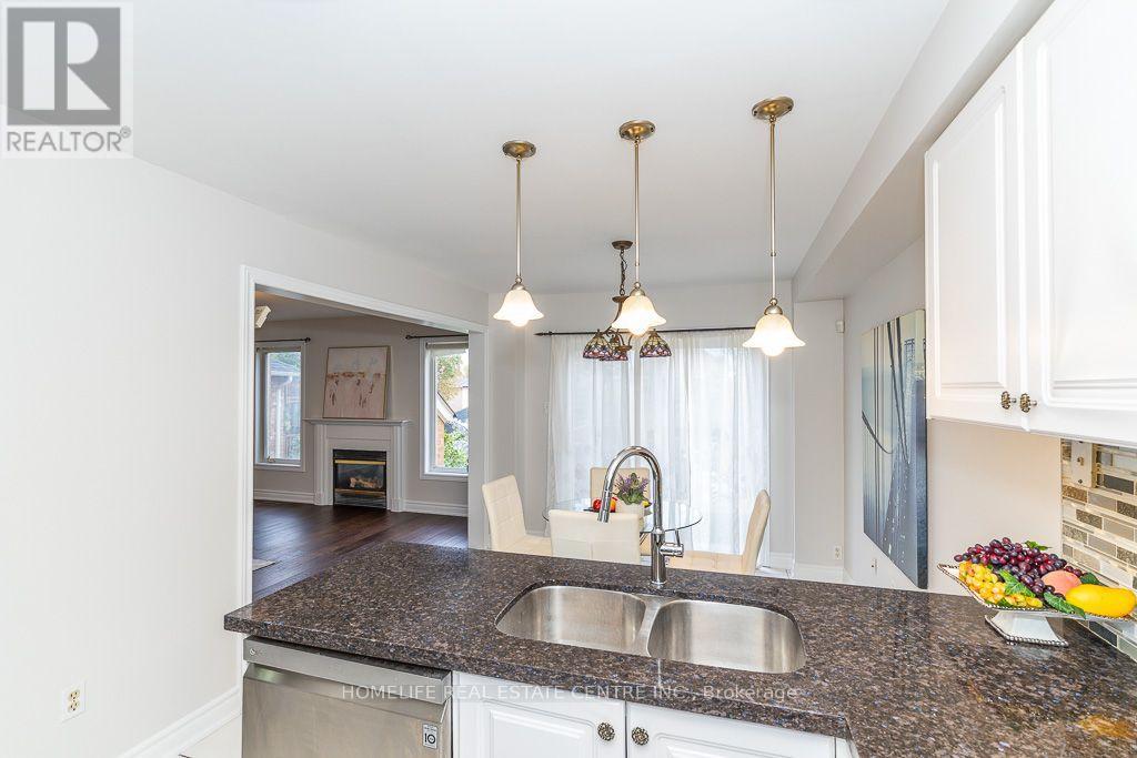65 Batt Crescent, Ajax, ON photo 15