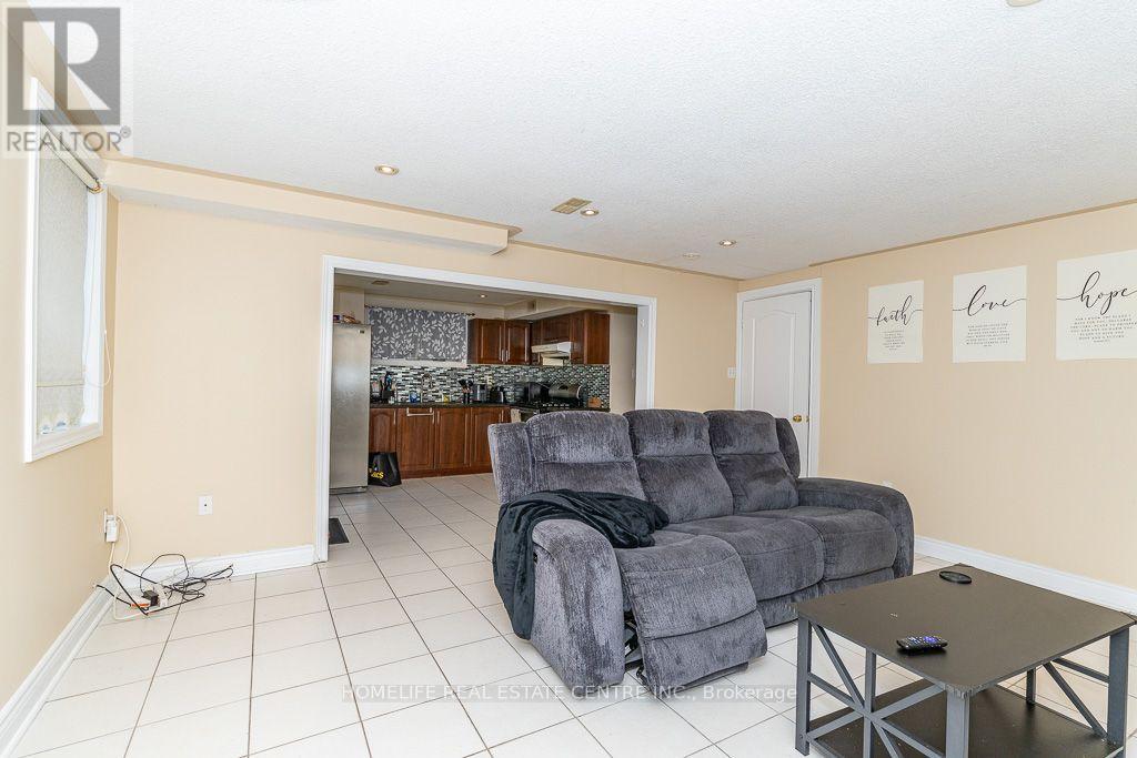 65 Batt Crescent, Ajax, ON photo 38