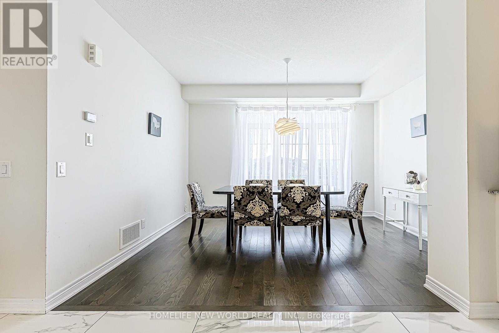 56 Elkington Crescent, Whitby, ON photo 5