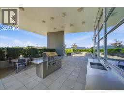 802 200 Nelson's Crescent, New Westminster, BC V3L0H4 Photo 17