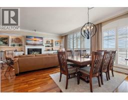 Living room - 807 21 Dallas Rd, Victoria, BC V8V4Z9 Photo 11