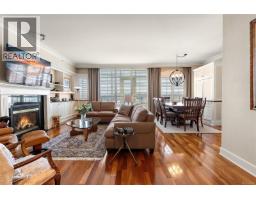 Ensuite - 807 21 Dallas Rd, Victoria, BC V8V4Z9 Photo 7