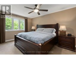 92 Wildwood Trail, Barrie, ON L4N7Z8 Photo 21