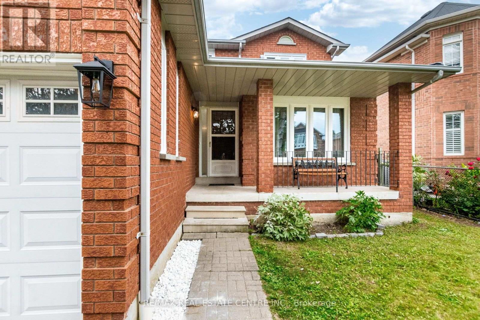 Photo of 829 STARGAZER DRIVE
