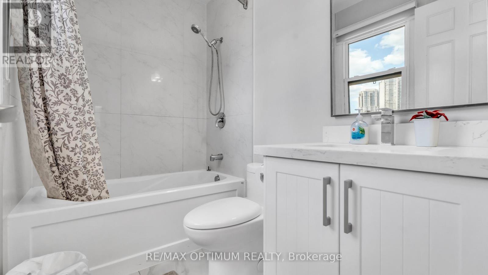 362 KINGSBRIDGE GARDEN CIRCLE - Image 27