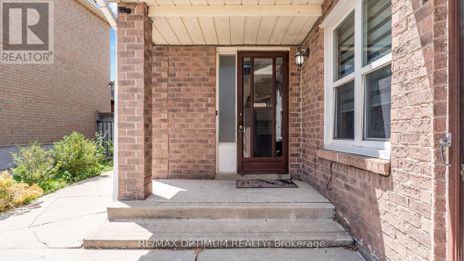 Photo of 362 KINGSBRIDGE GARDEN CIRCLE