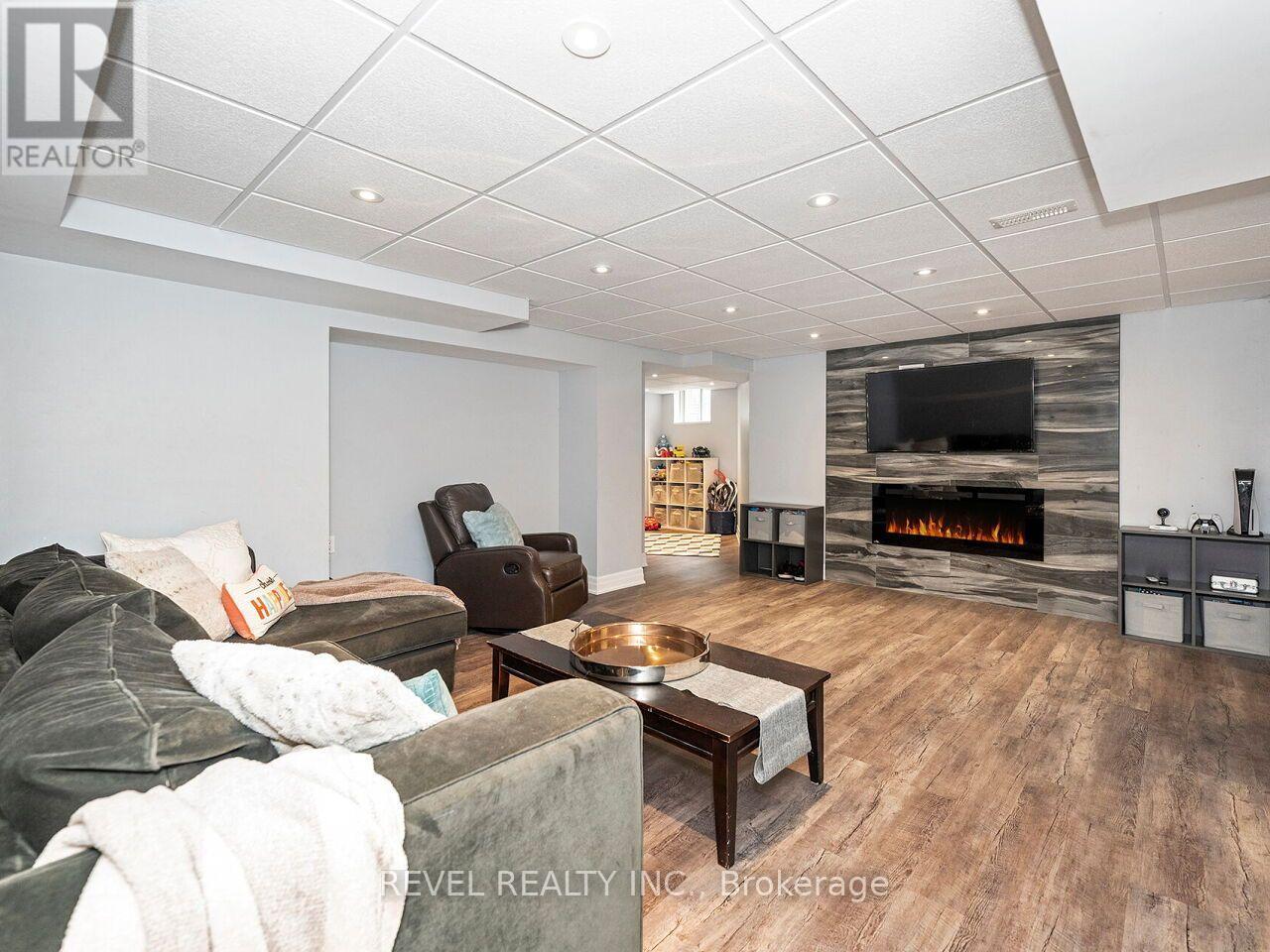 166 FORBES TERRACE - 30
