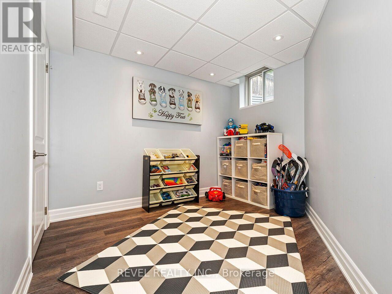 166 FORBES TERRACE - 33