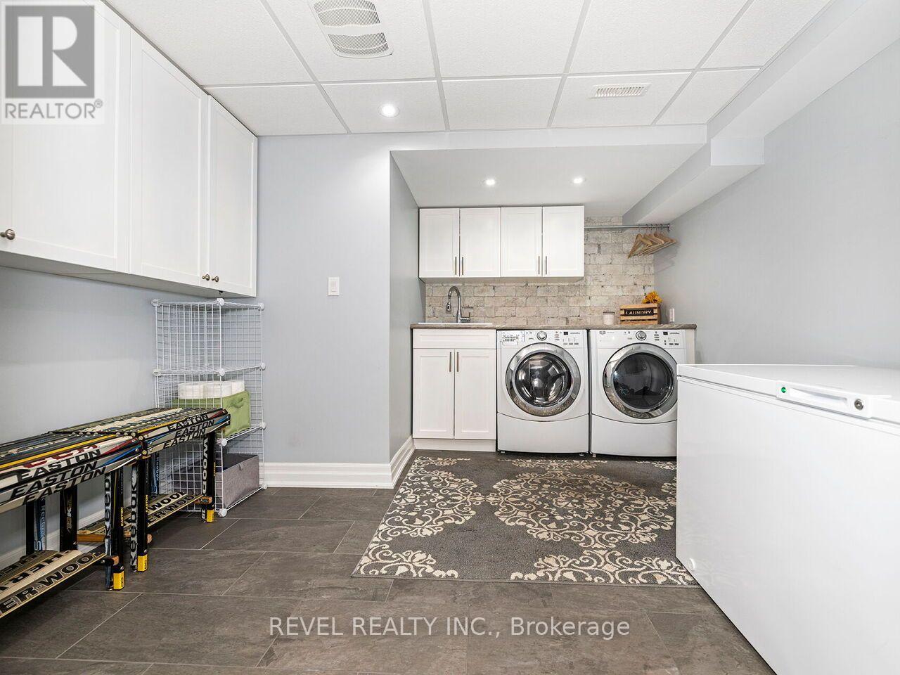 166 FORBES TERRACE - 37