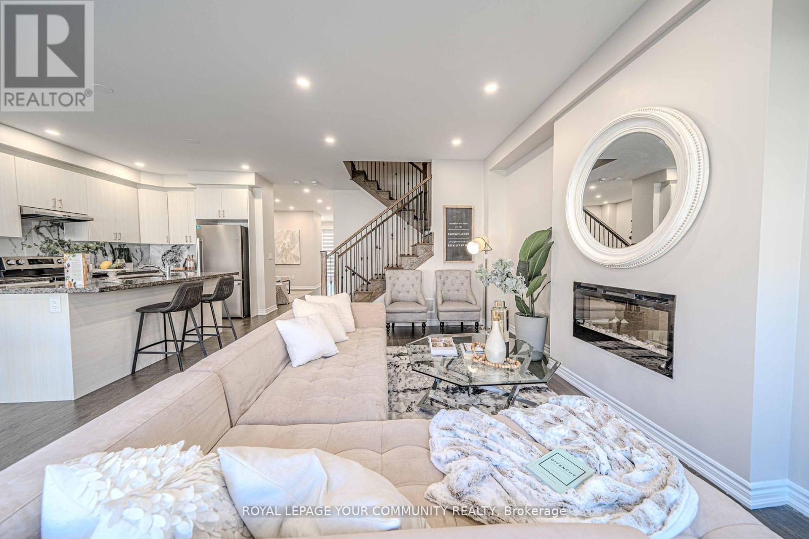 MAIN - 48 MINNOCK STREET, Caledon — photo 7