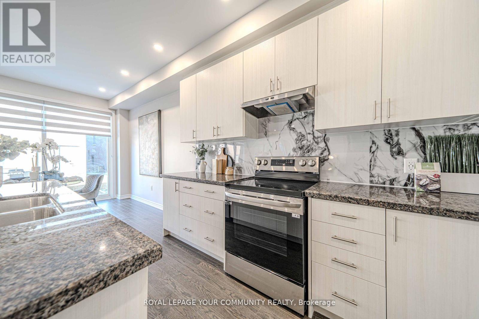 MAIN - 48 MINNOCK STREET, Caledon — photo 9
