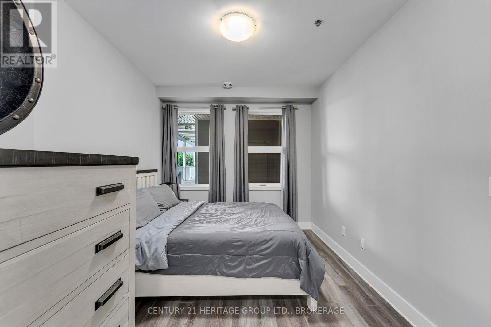 #312 130 WATER STREET - 29