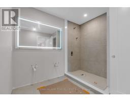 104 - 32 Brunel Road, Huntsville, ON P1H1P5 Photo 6