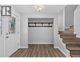 252 Ryan Street, photo 5