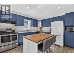 Living room - 252 Ryan Street, Moncton, NB E1G2E7 Photo 11