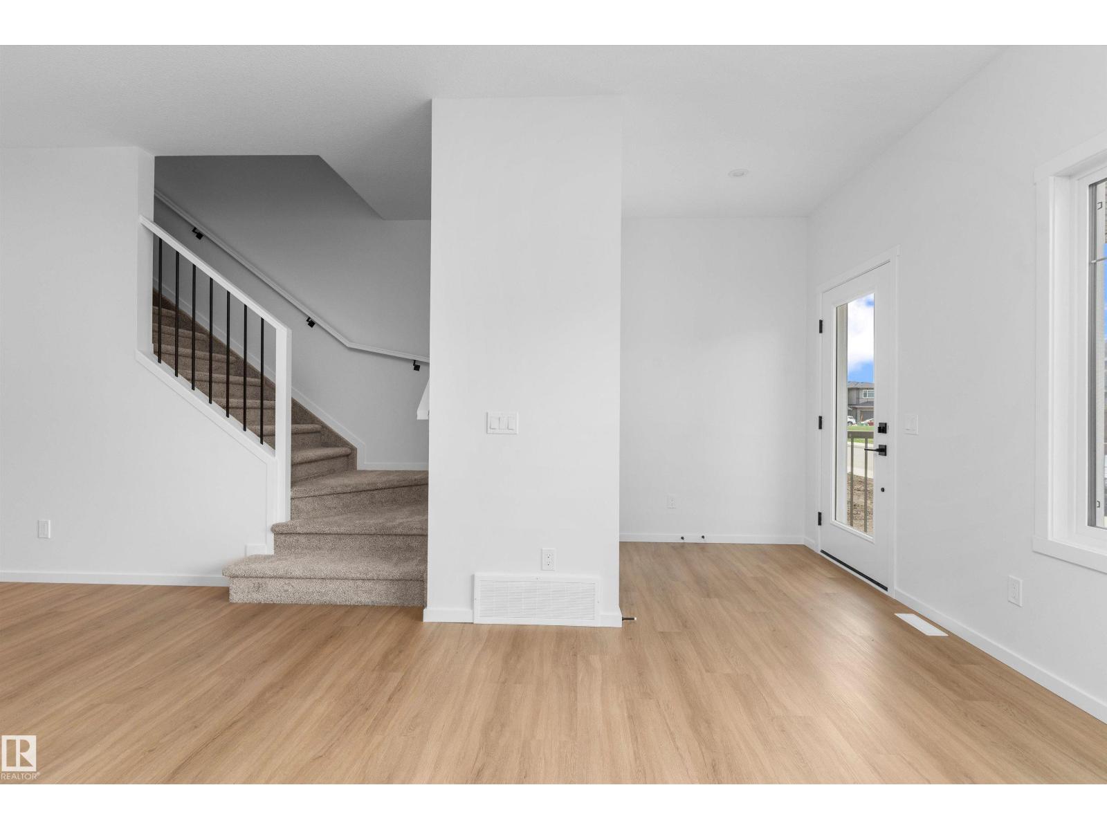 18844 28 AV NW - 17