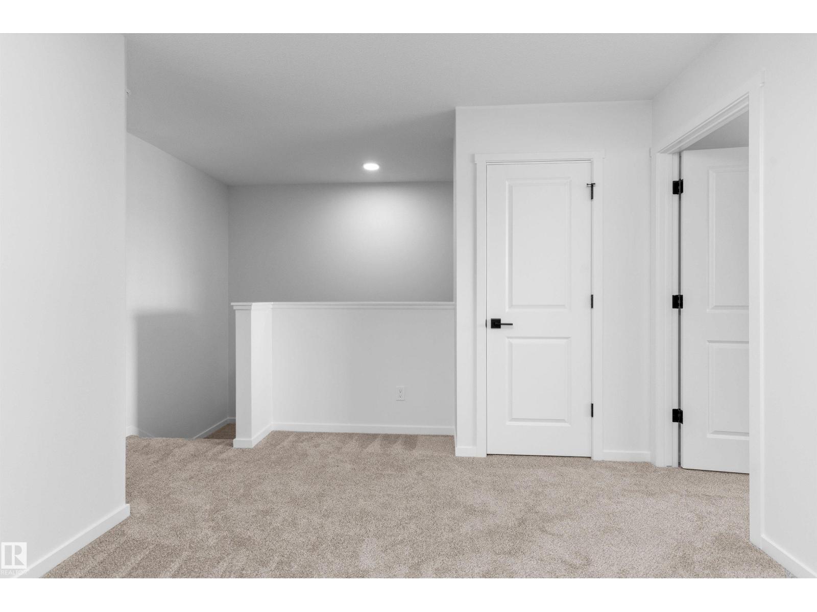 18844 28 AV NW - 26