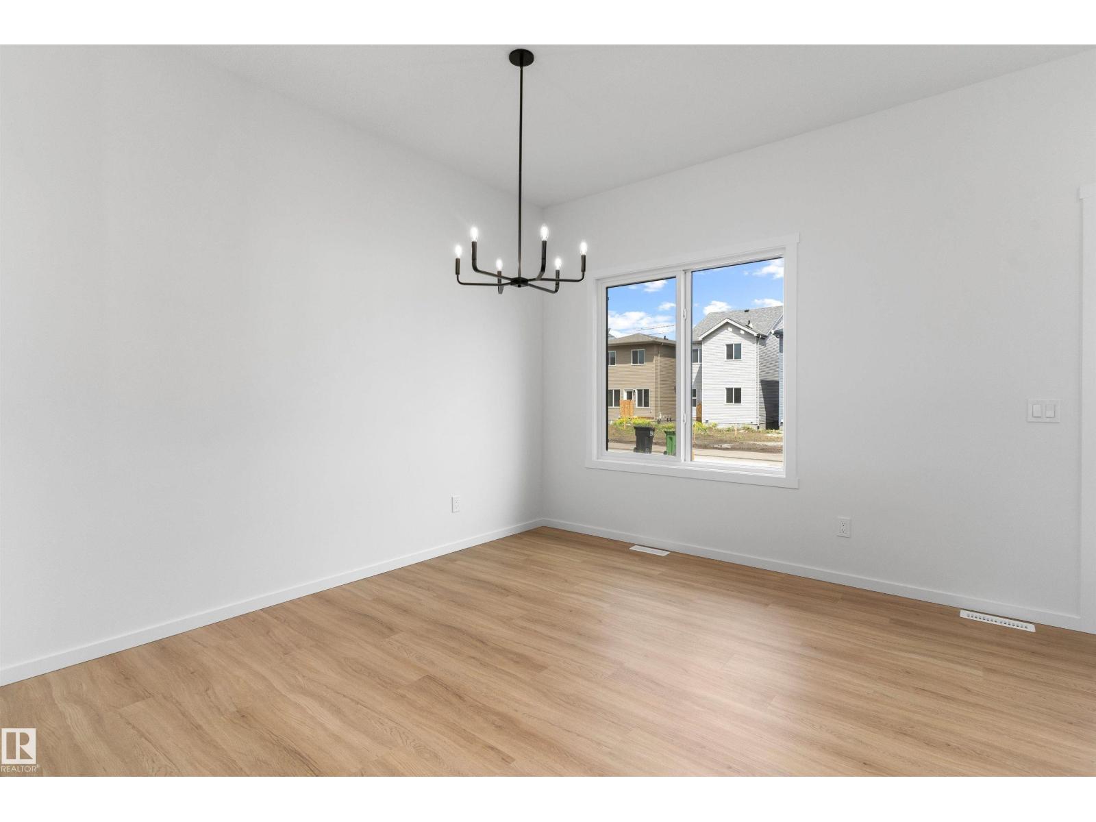 18844 28 AV NW - 5