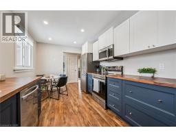 4pc Bathroom - 204 Irvine Street, Elora, ON N0B1S0 Photo 12