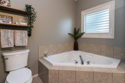 24 Linden Lake Drive, Oakbank, MB R5N0M5 Photo 24