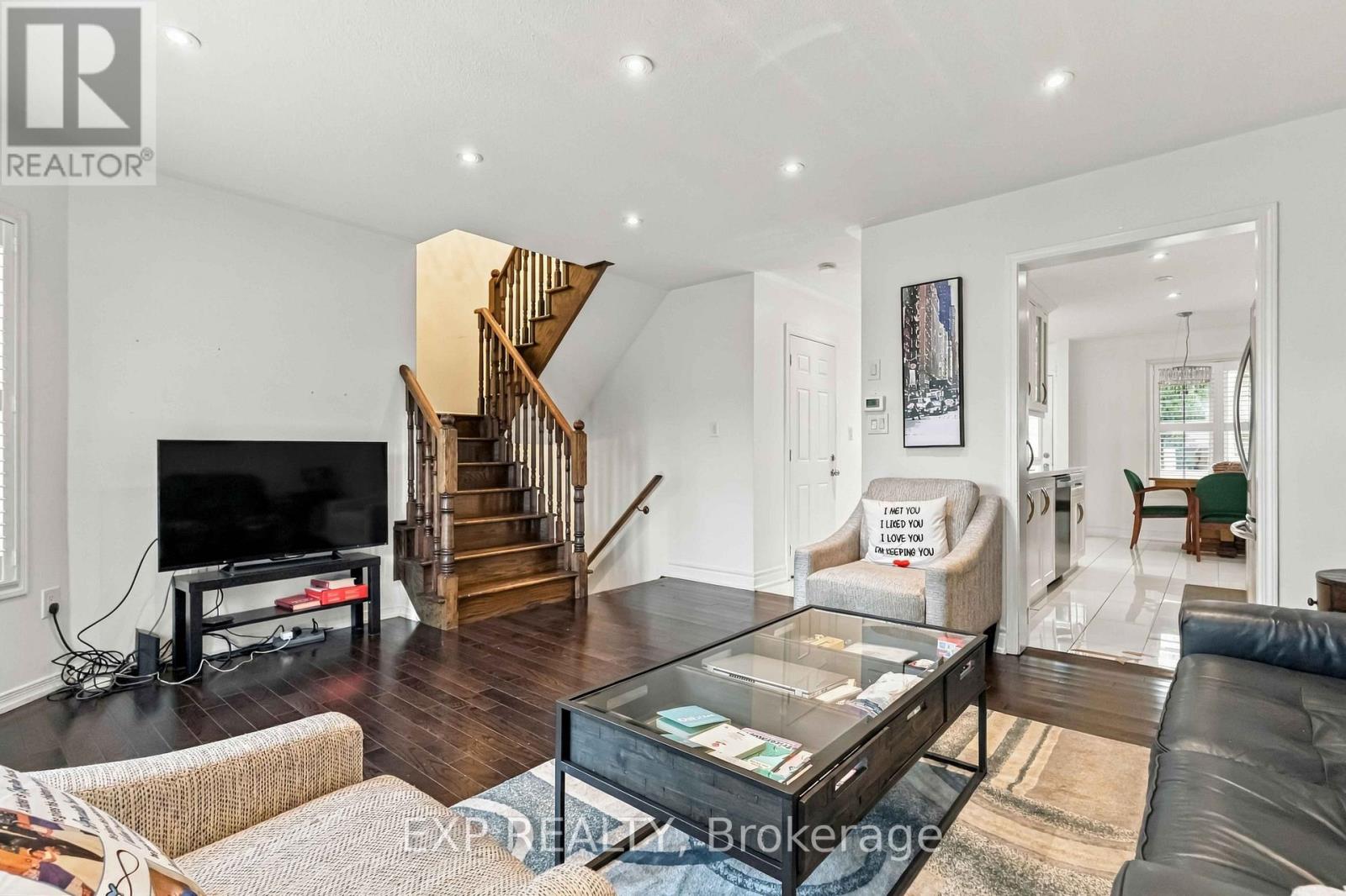 74 Elliottglen Drive, Ajax, ON photo 6