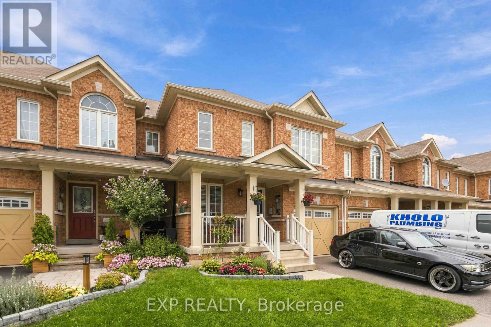 74 Elliottglen Drive, Ajax, ON photo 3