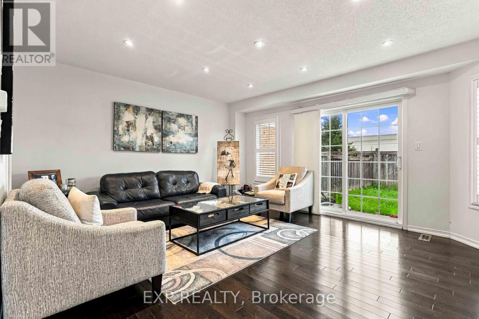 74 Elliottglen Drive, Ajax, ON photo 10