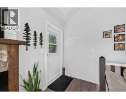 996 Arras Road, Sorrento, BC V0E2W1 Photo 17
