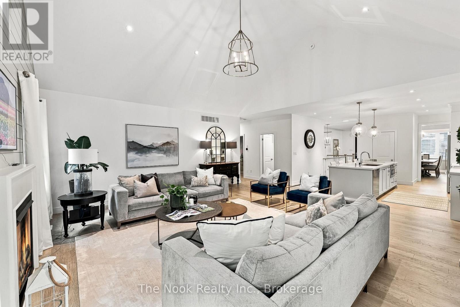 372 Northglen Boulevard, Clarington, ON photo 7