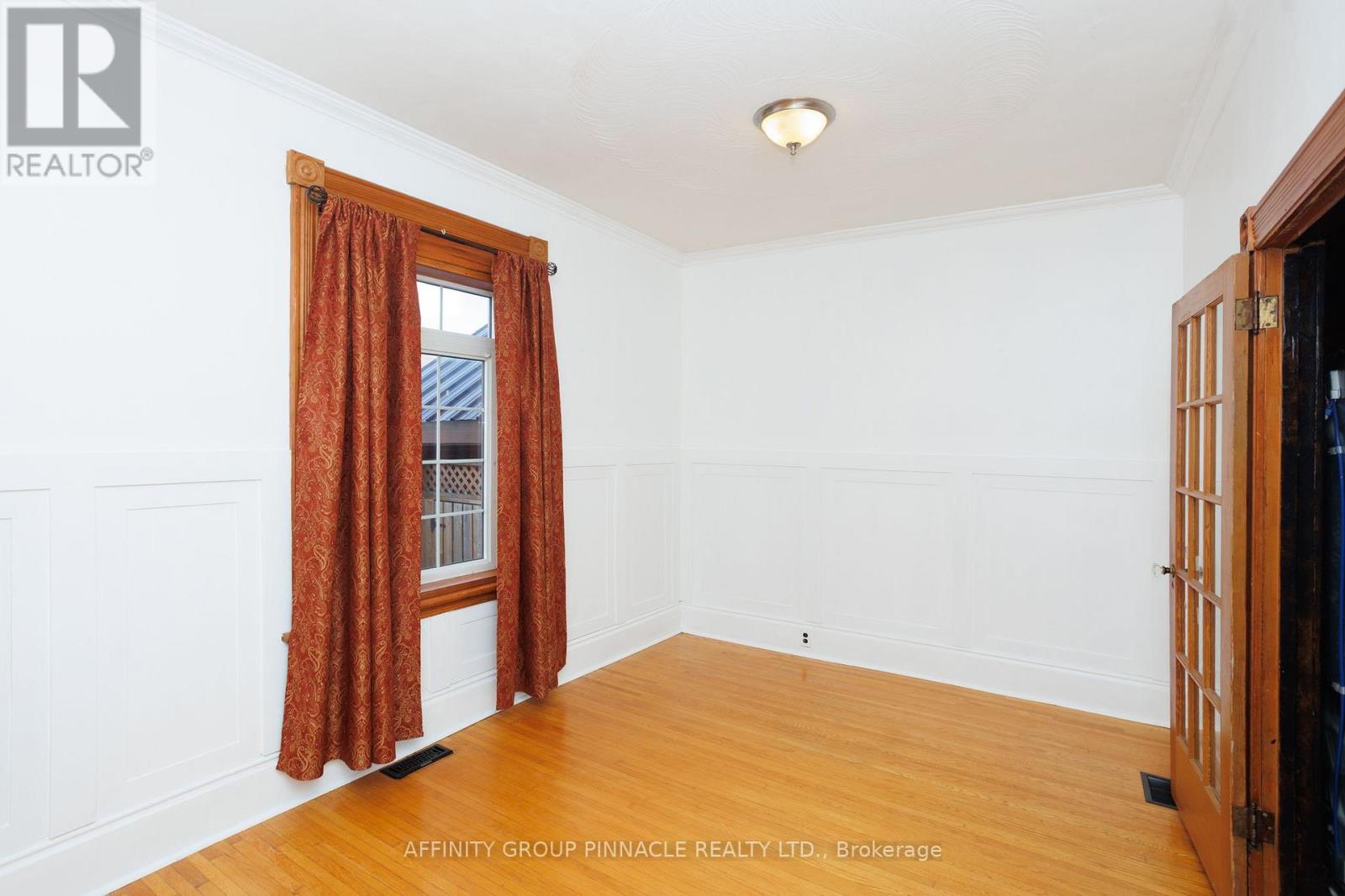 71 GLENELG STREET W - 12